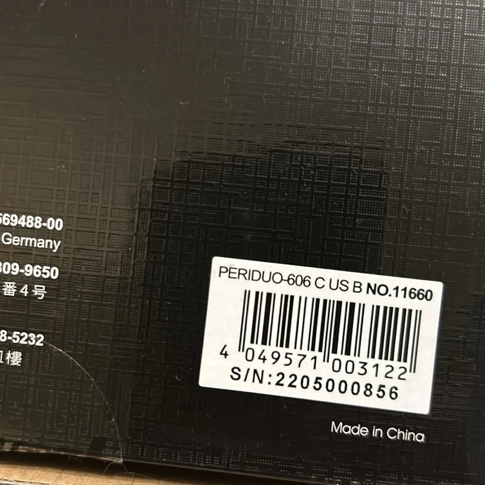 Perixx Periduo-606C wireless ergonomic keyboard with vertical mouse